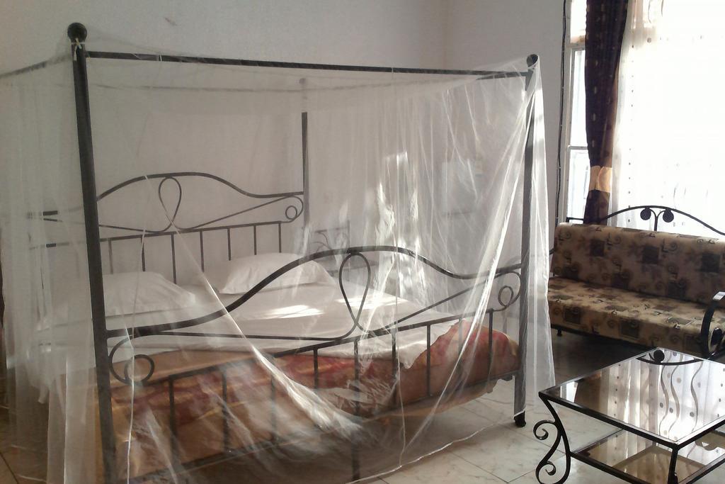 Bed and Breakfast Radius Guest Flats Кигали Номер фото