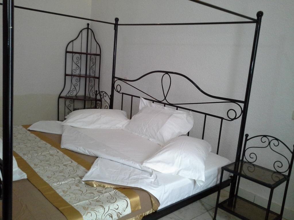 Bed and Breakfast Radius Guest Flats Кигали Номер фото